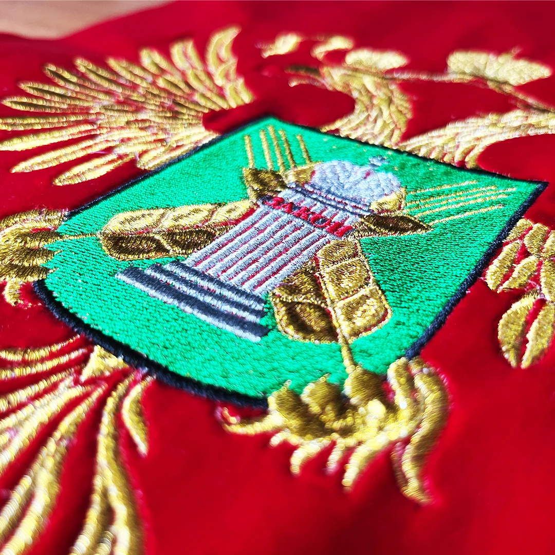Вышивка металлизированными нитками